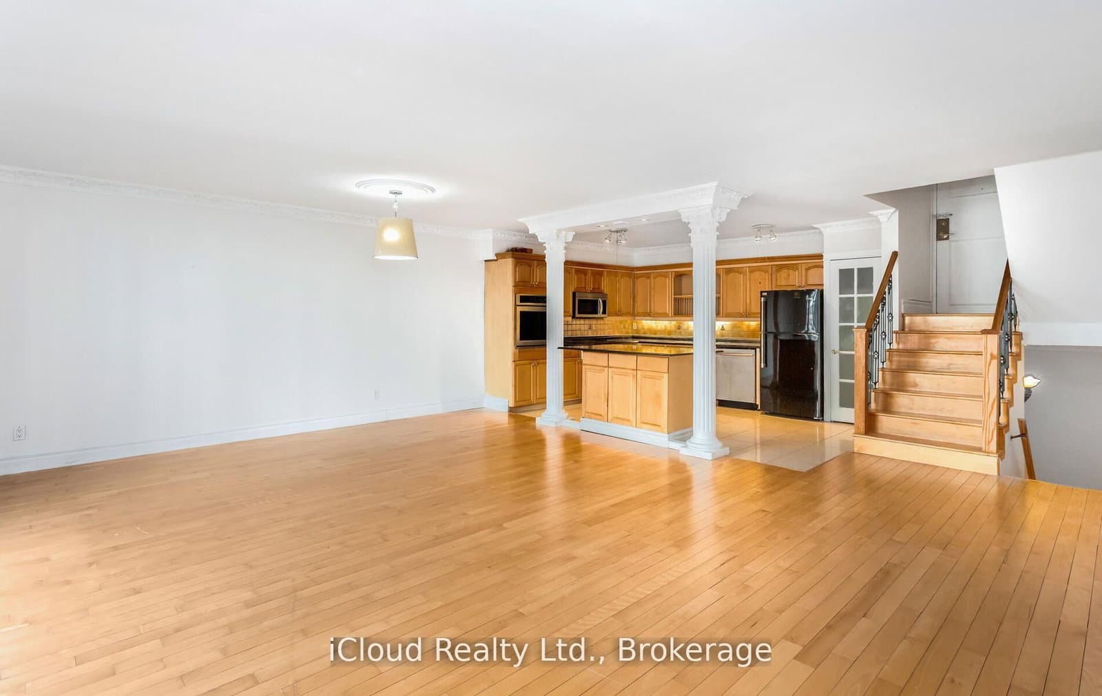 33 Harbour Square, Unit 837 thumbnail 14