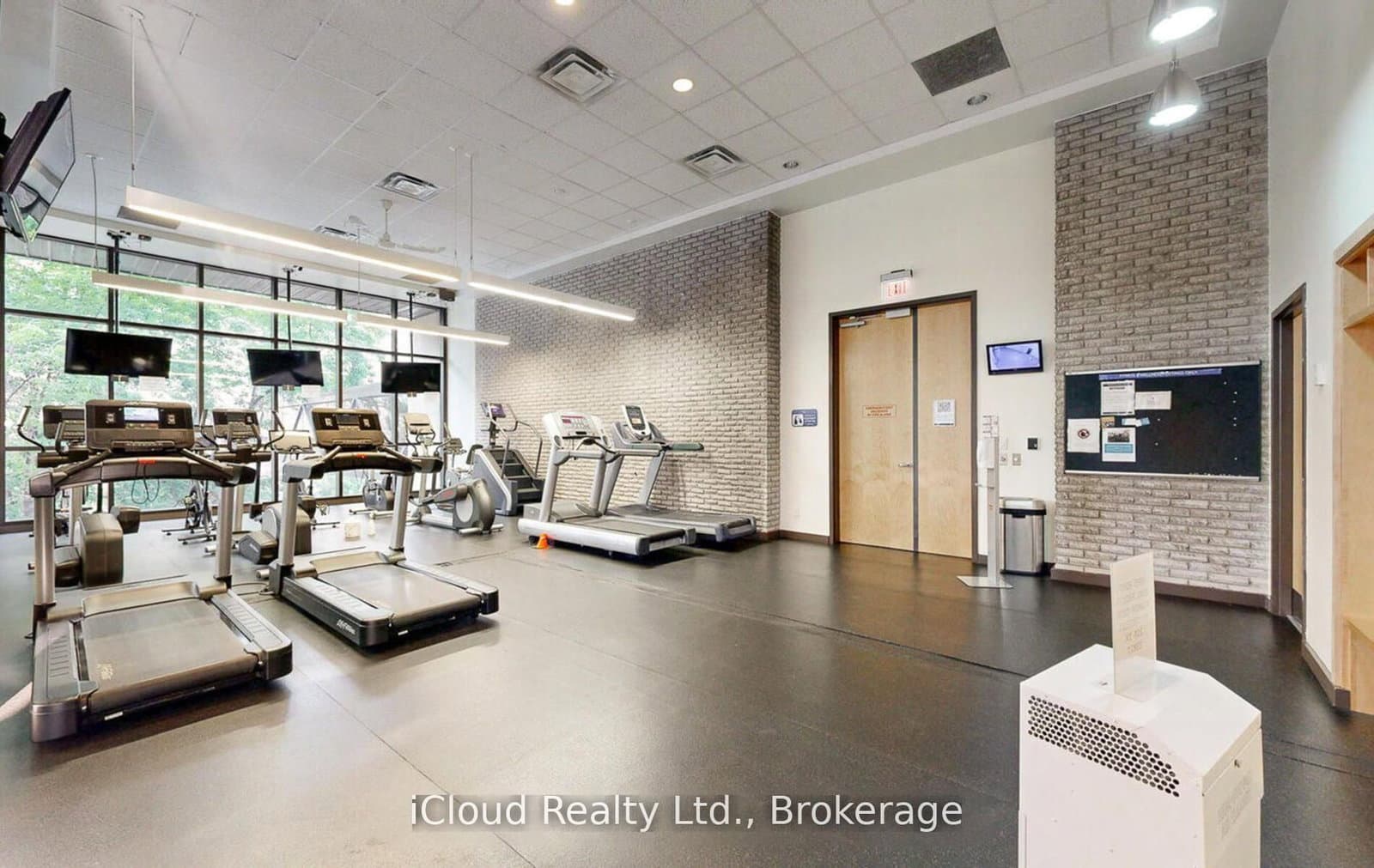 33 Harbour Square, Unit 837 thumbnail 36