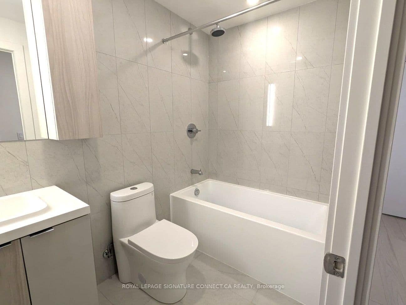 15 Mercer Street, Unit 1607 thumbnail 21