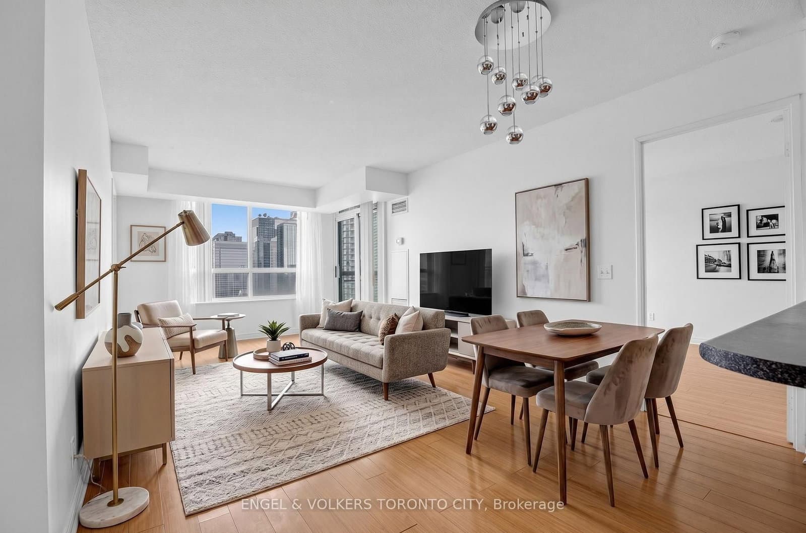 18 Parkview Avenue, Unit 1907 thumbnail 3