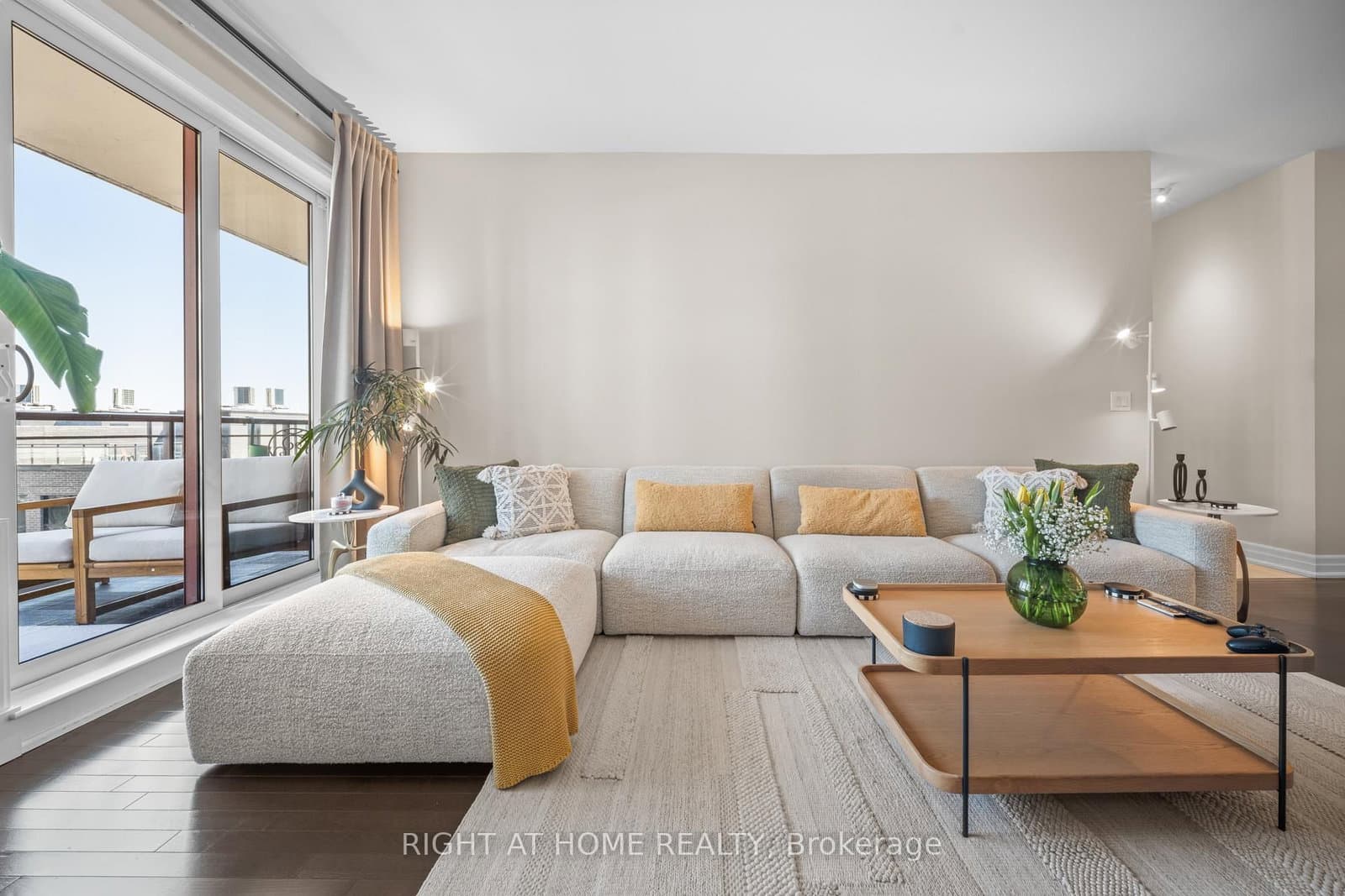 23 Rean Drive, Unit 504 thumbnail 6