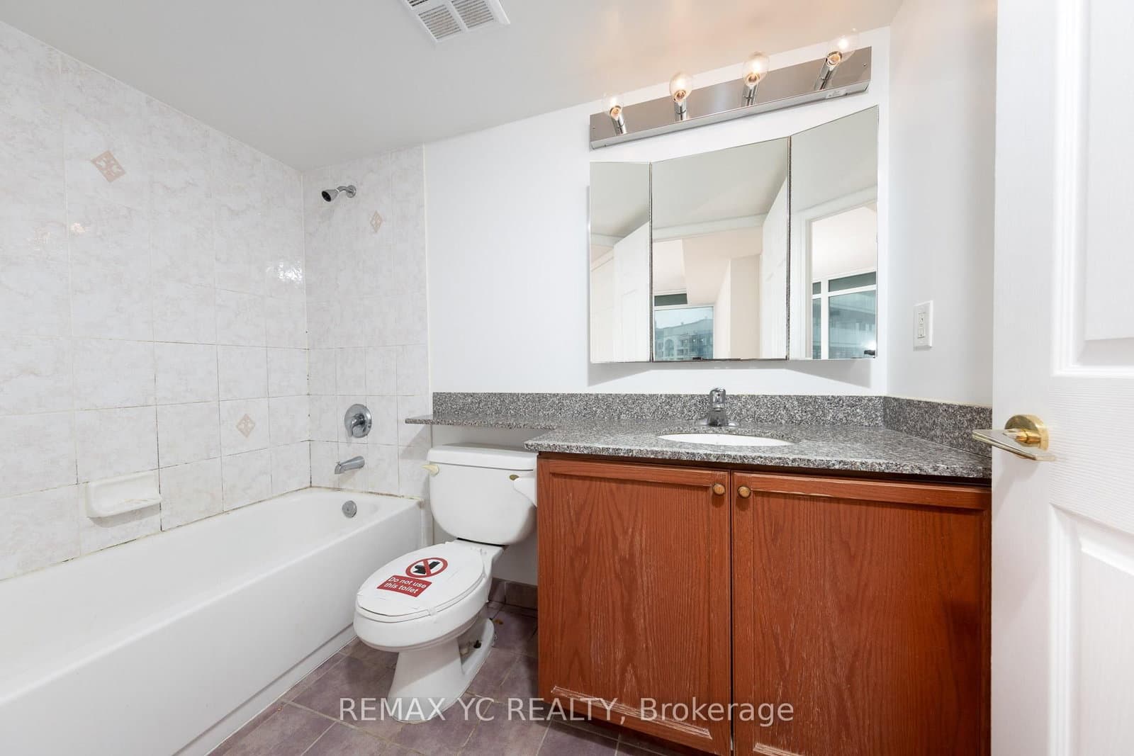 5500 Yonge Street, Unit 2410 thumbnail 15
