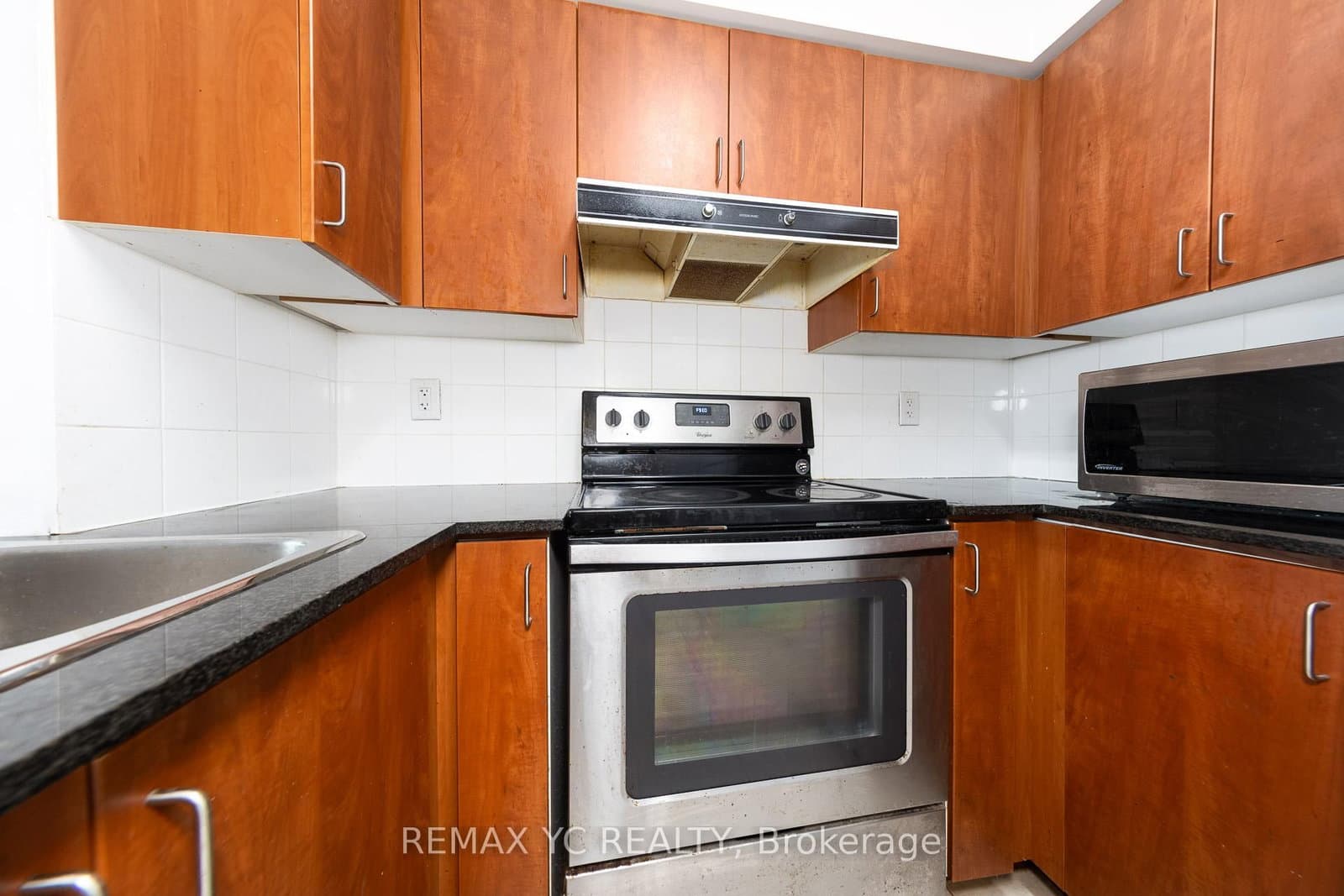 5500 Yonge Street, Unit 2410 thumbnail 3