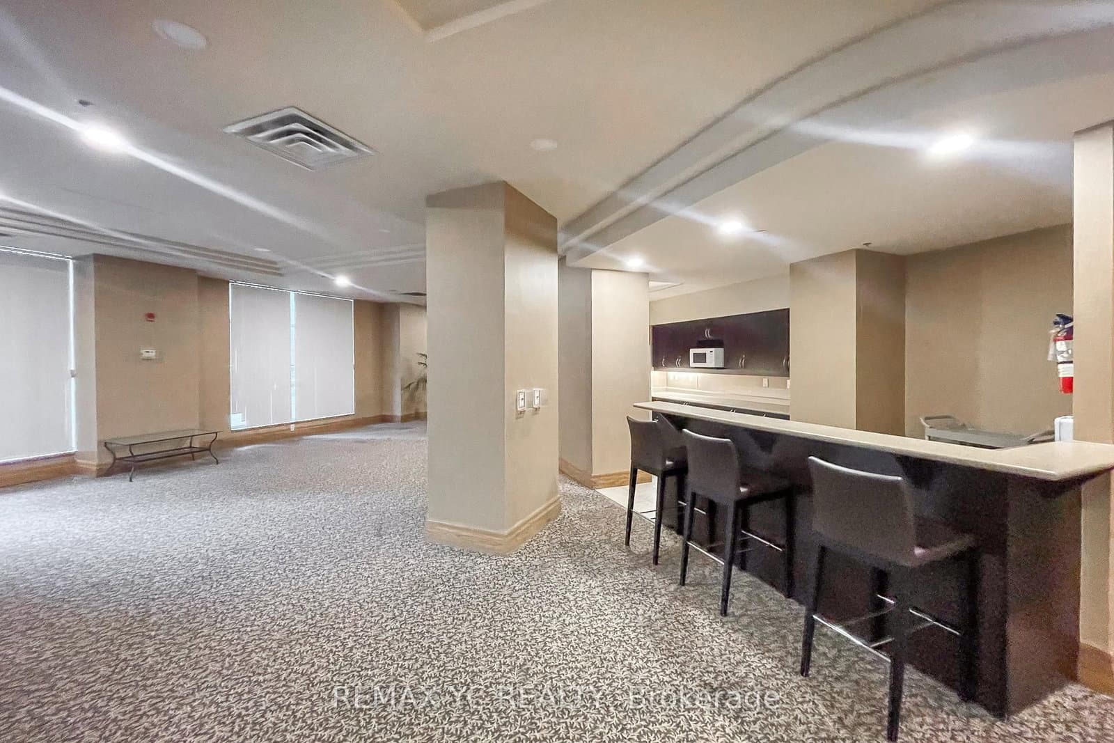5500 Yonge Street, Unit 2410 thumbnail 35