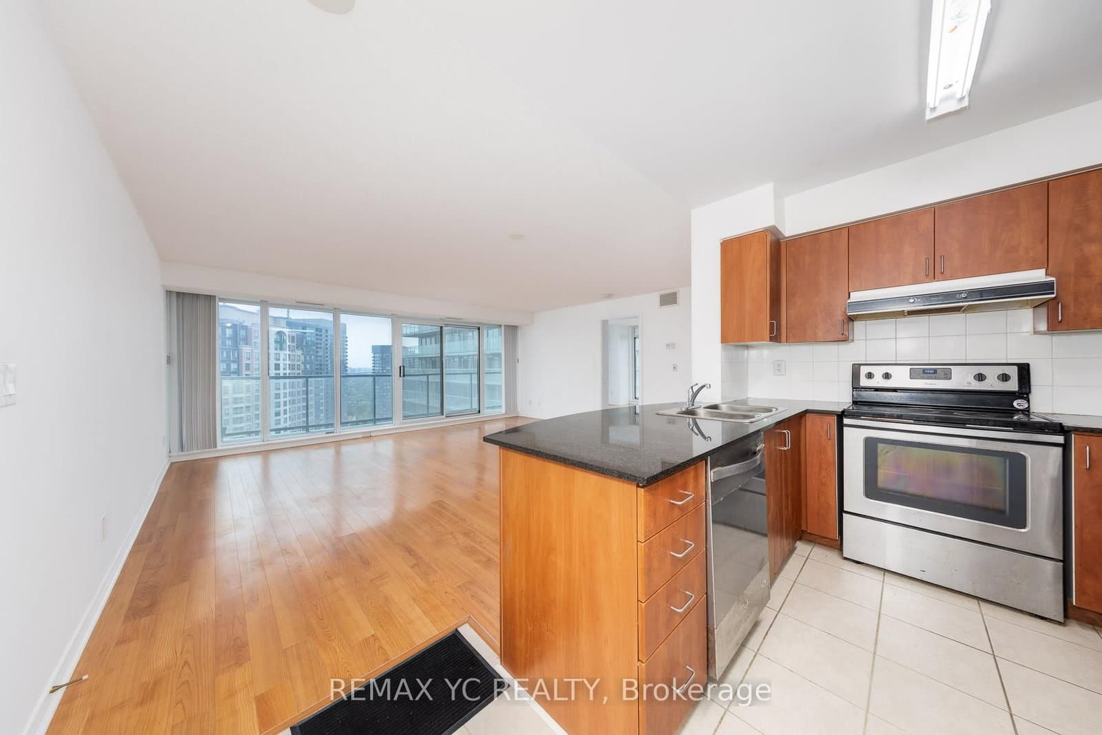 5500 Yonge Street, Unit 2410 thumbnail 5