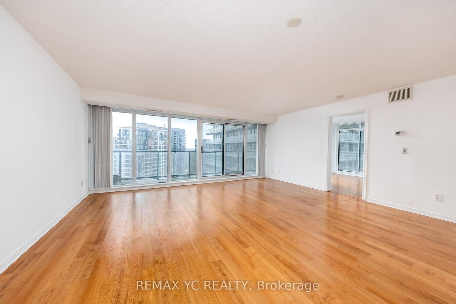 5500 Yonge Street, Unit 2410 thumbnail 7
