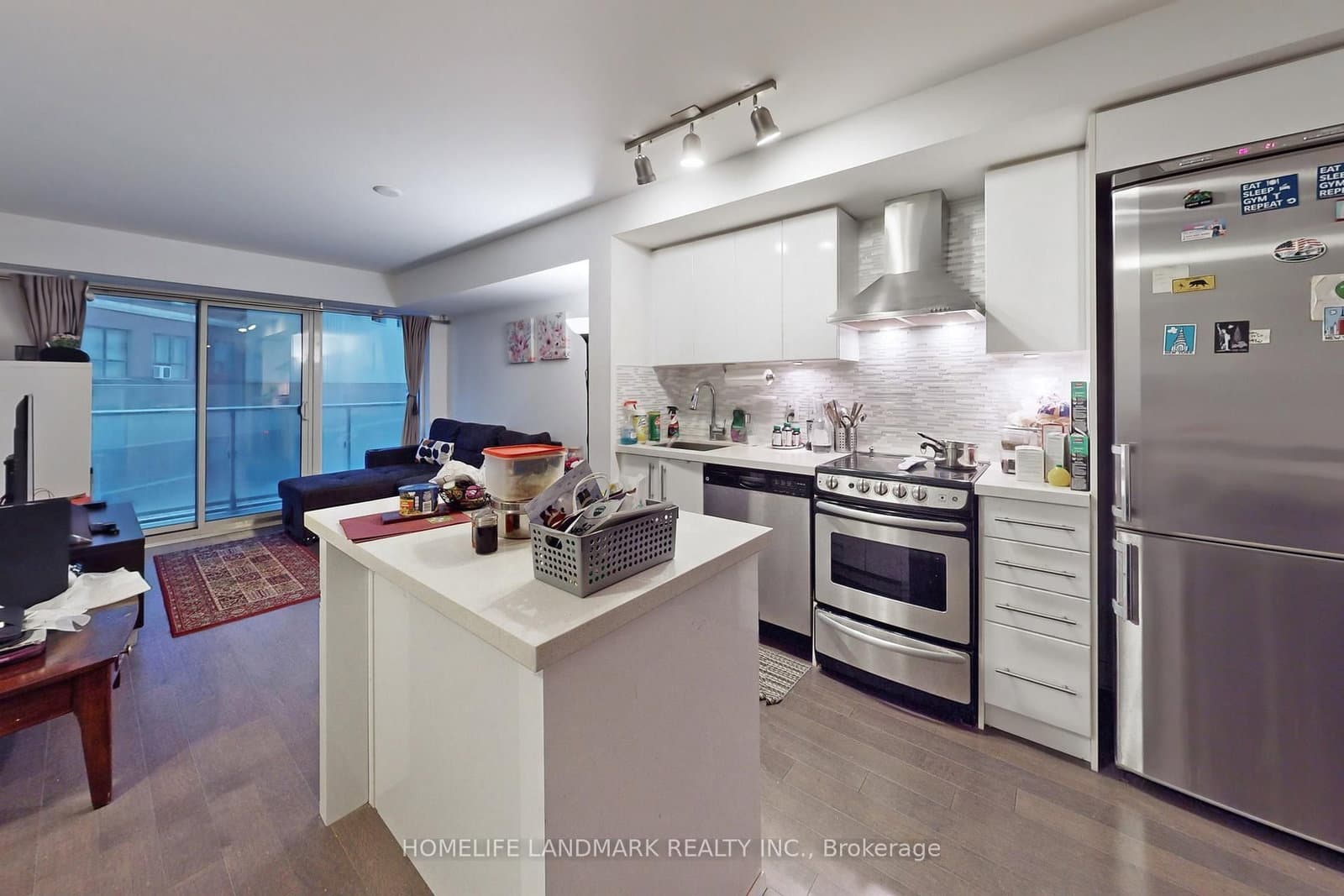 58 Orchard View Boulevard, Unit 505 thumbnail 12