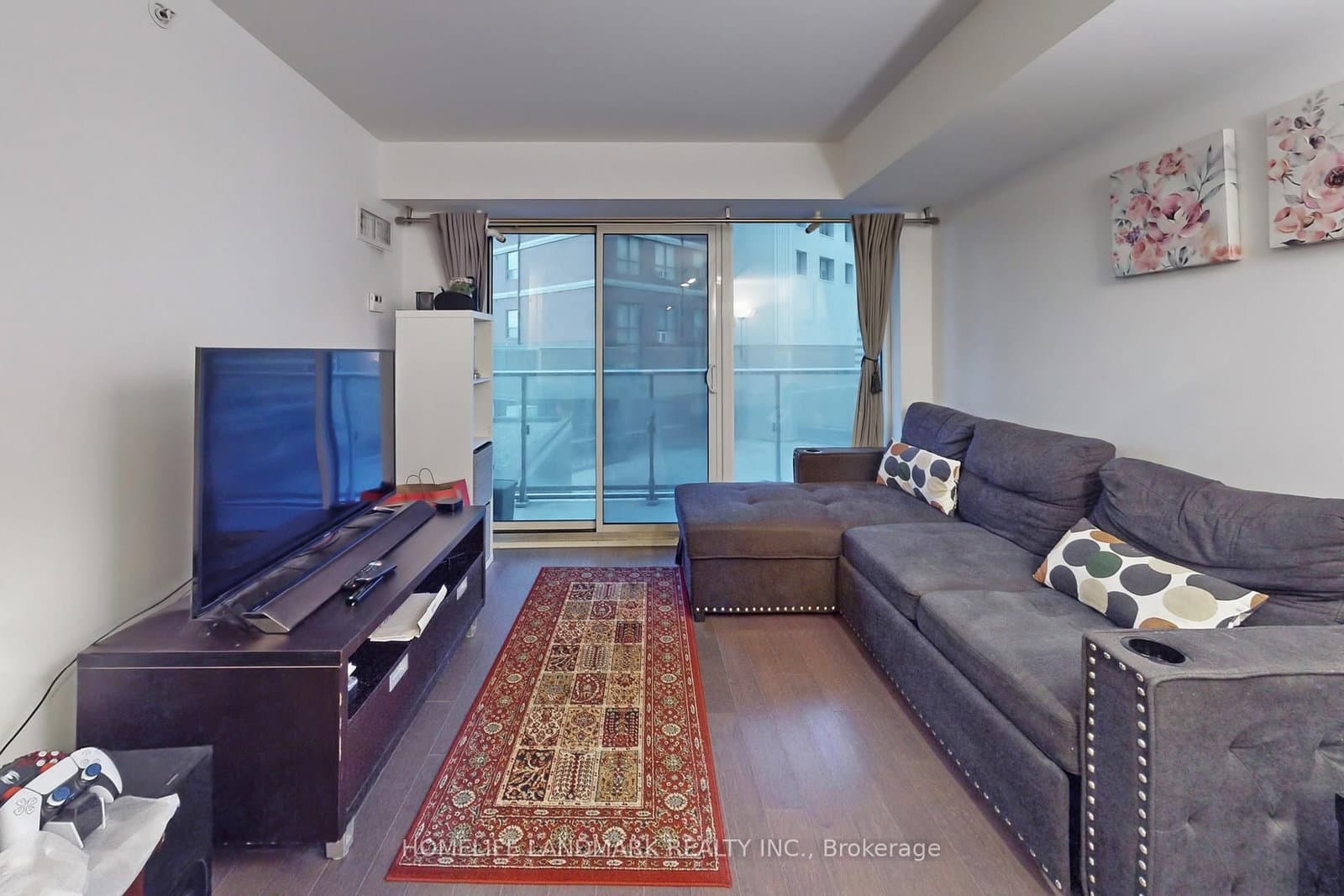 58 Orchard View Boulevard, Unit 505 thumbnail 7