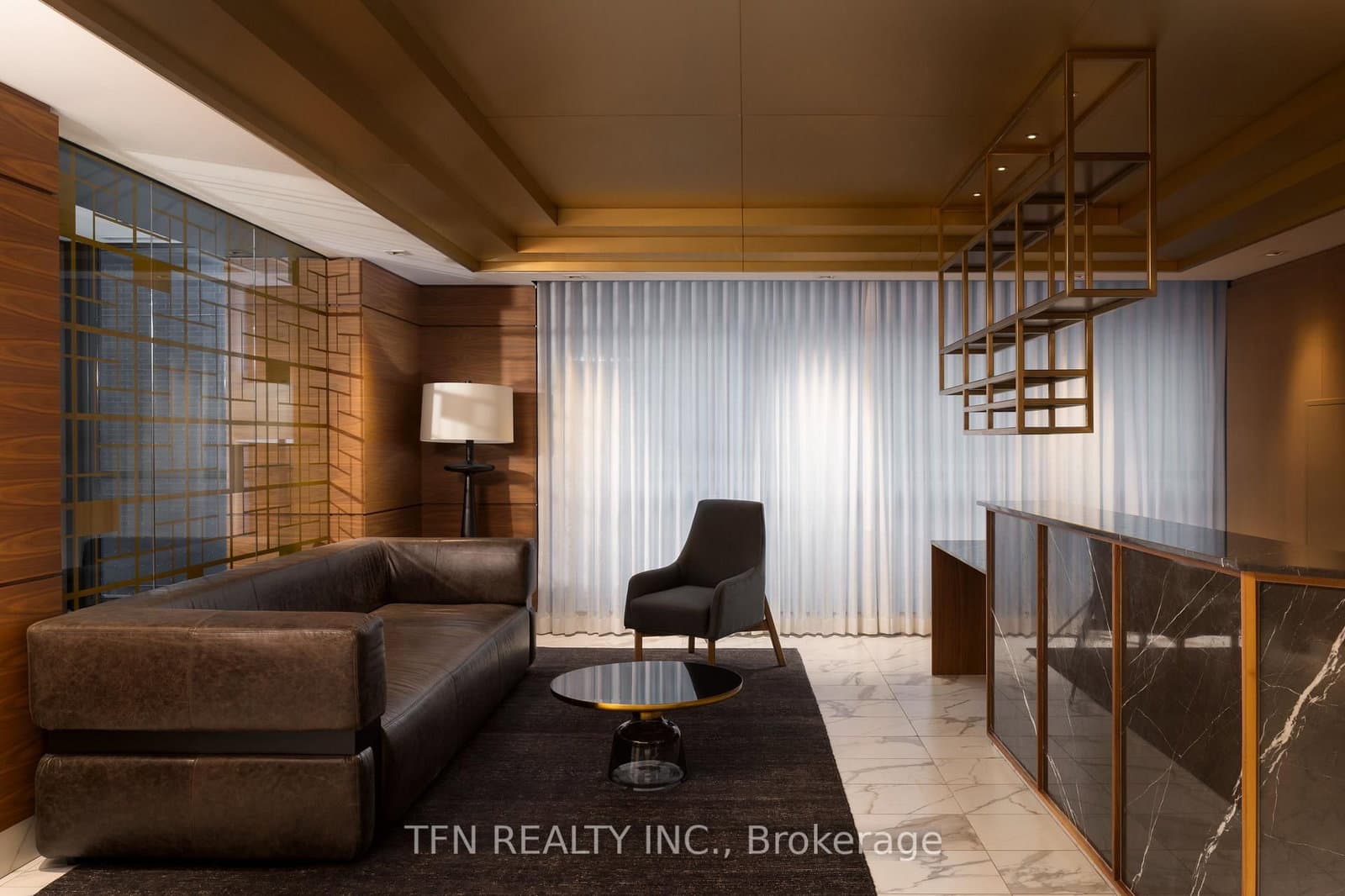 327 King Street W, Unit 4505 thumbnail 15