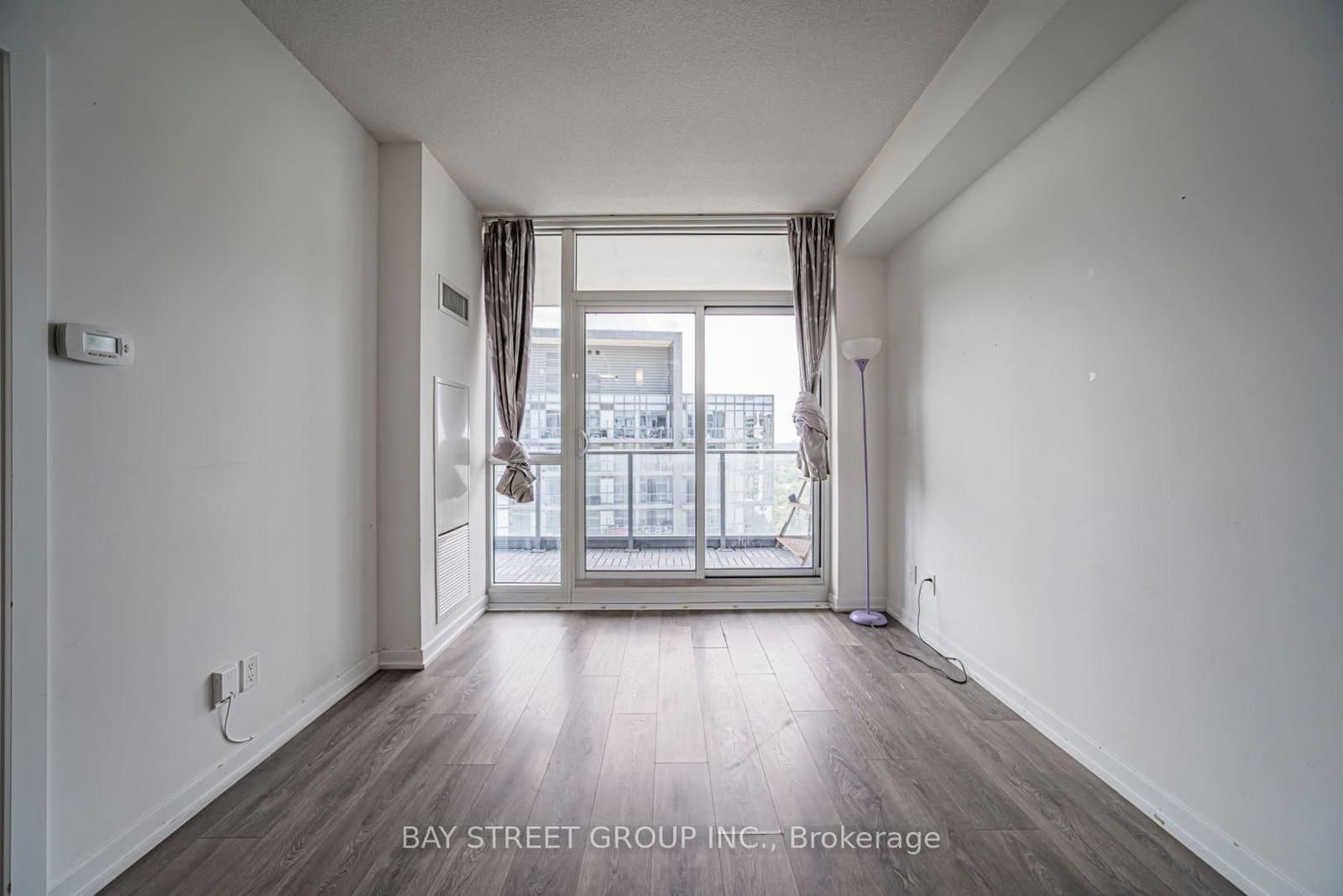56 Forest Manor Road, Unit 1205 thumbnail 10