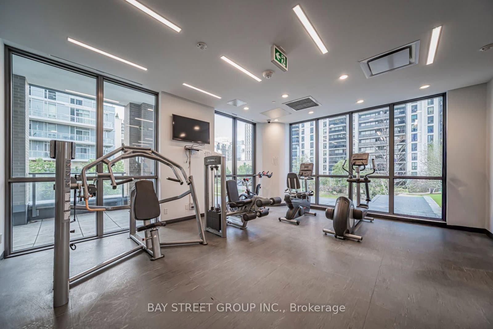 56 Forest Manor Road, Unit 1205 thumbnail 21
