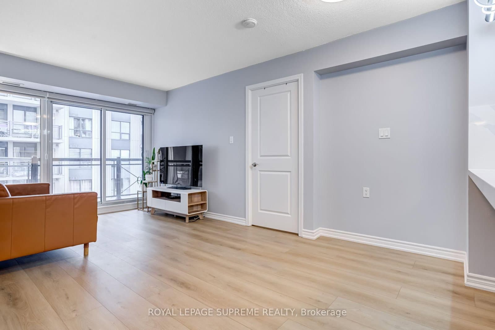 872 Sheppard Avenue W, Unit 301 thumbnail 10