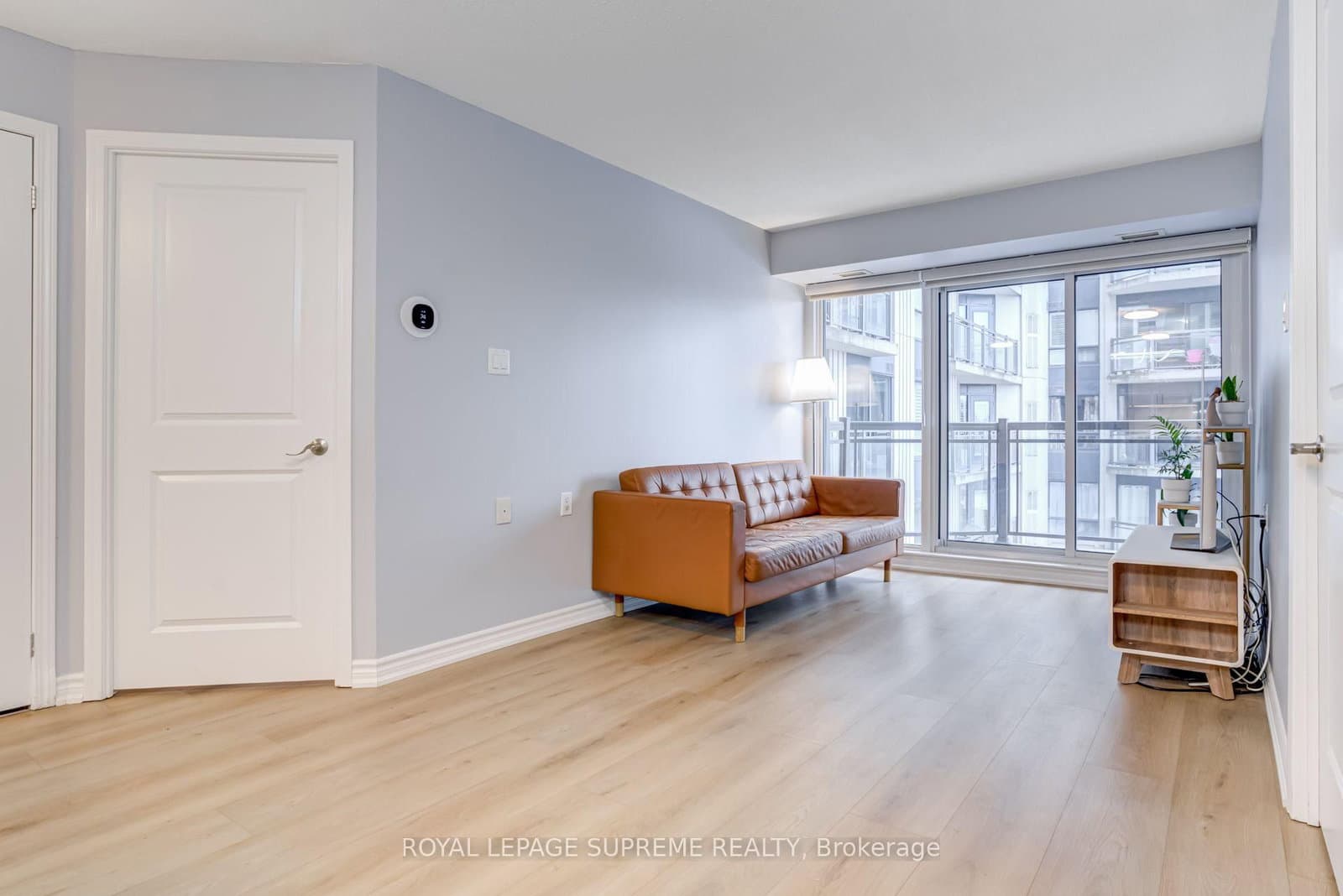 872 Sheppard Avenue W, Unit 301 thumbnail 11