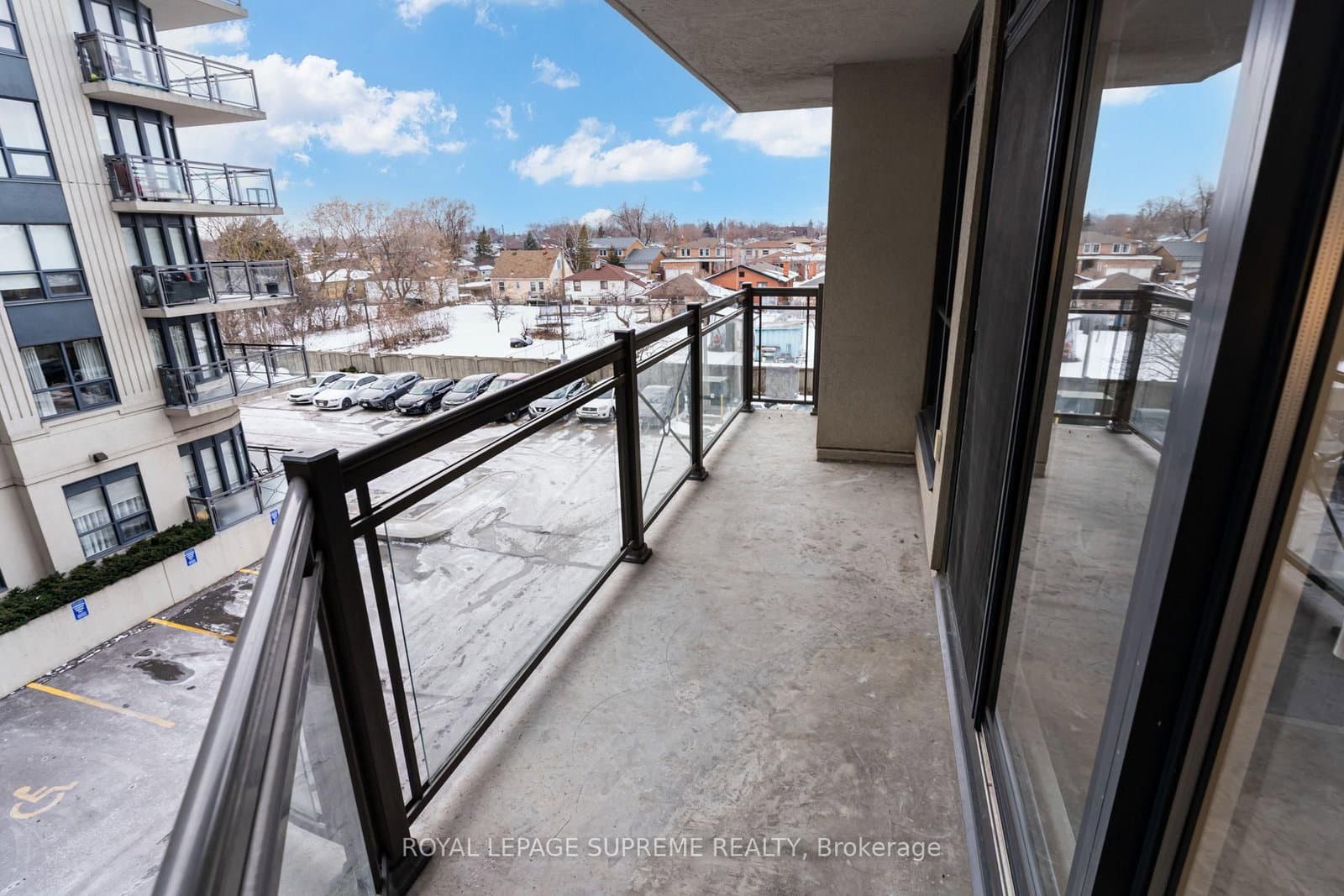872 Sheppard Avenue W, Unit 301 thumbnail 18