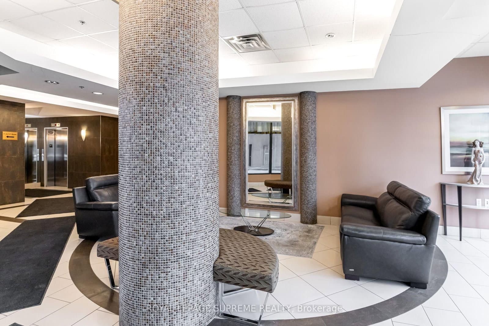 872 Sheppard Avenue W, Unit 301 thumbnail 21