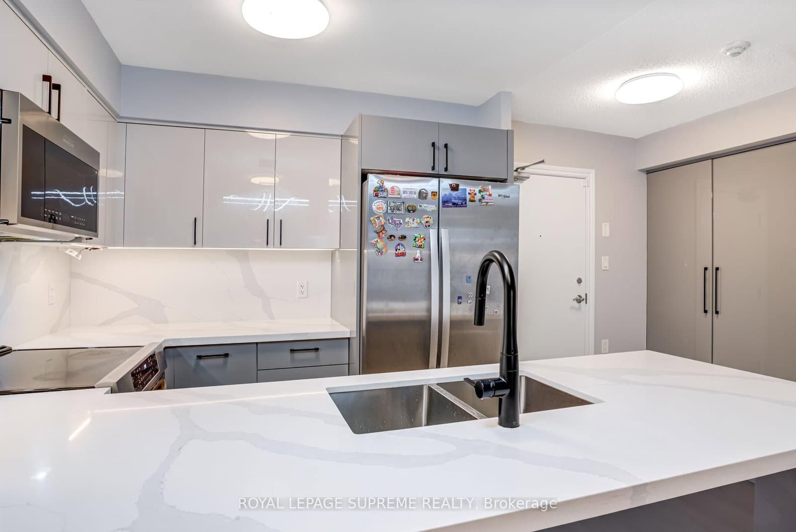 872 Sheppard Avenue W, Unit 301 thumbnail 7