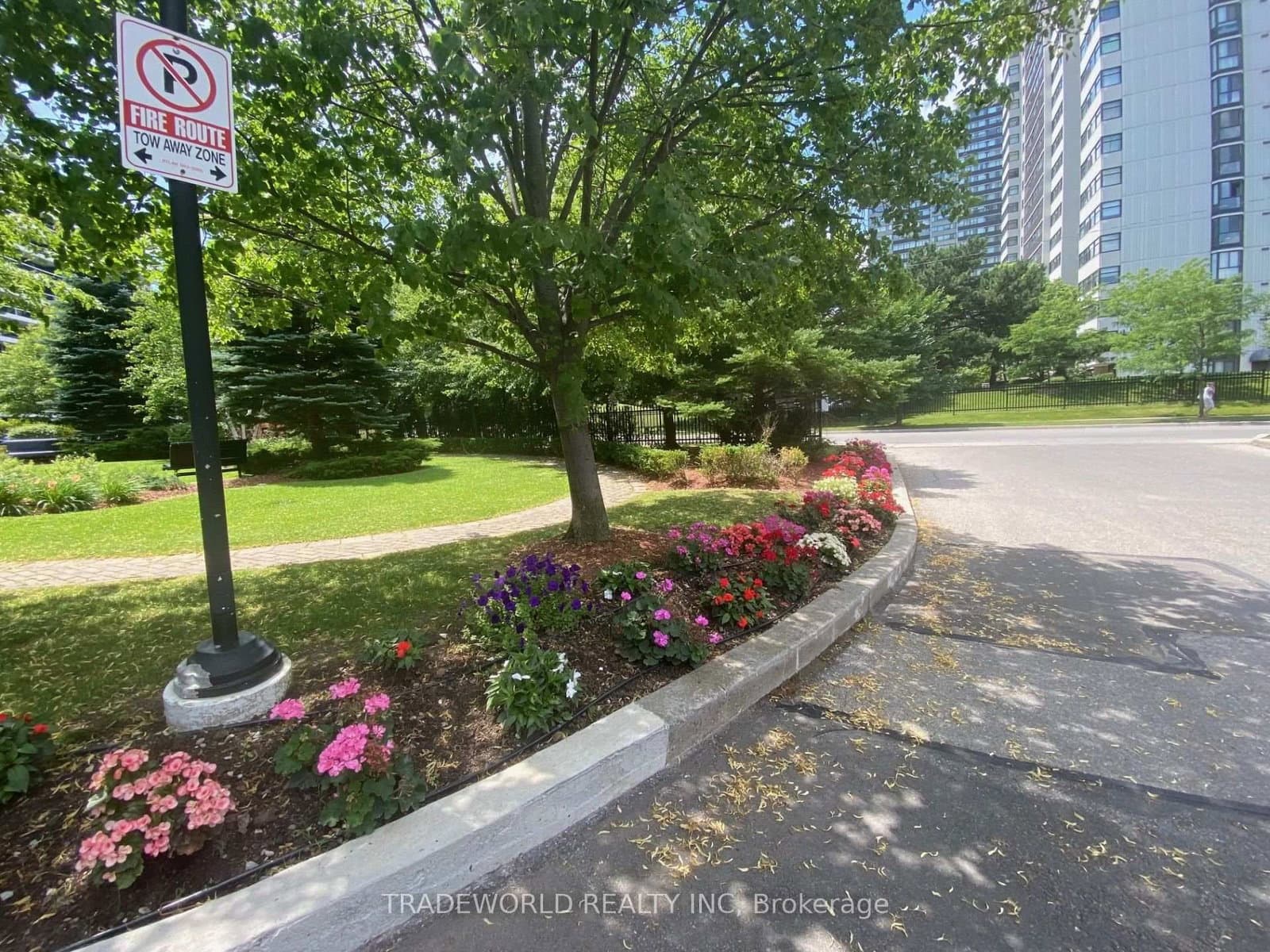 135 Antibes Drive, Unit 1506 - Image 1