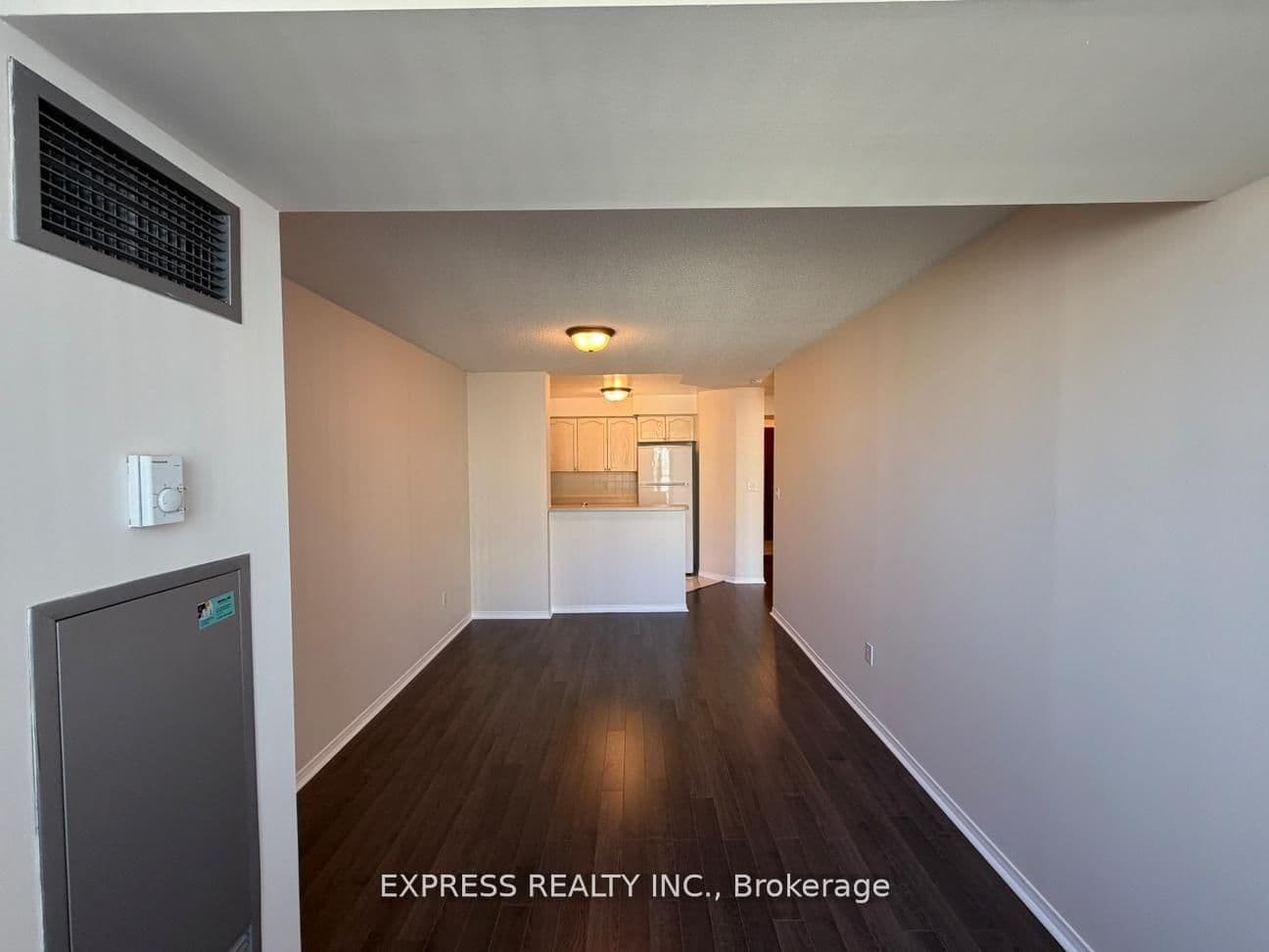 29 Pemberton Avenue, Unit 1106 thumbnail 4