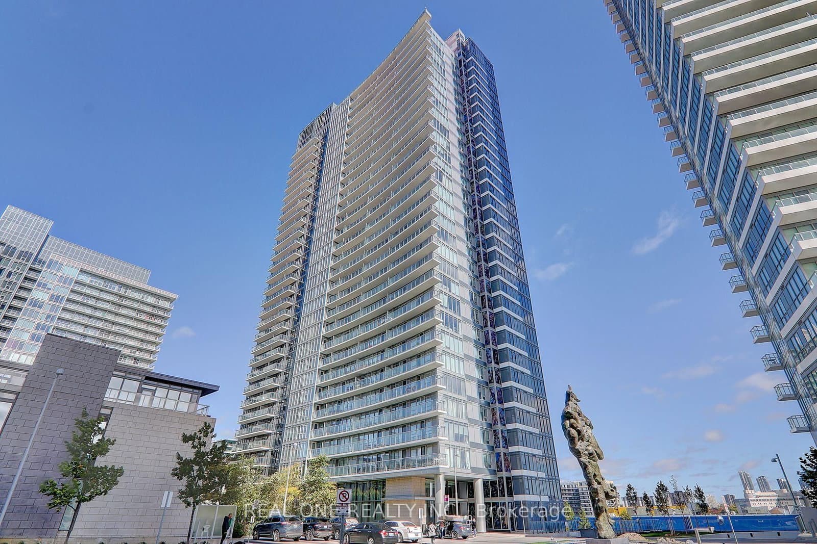 121 Mcmahon Drive, Unit 1501 - Image 1