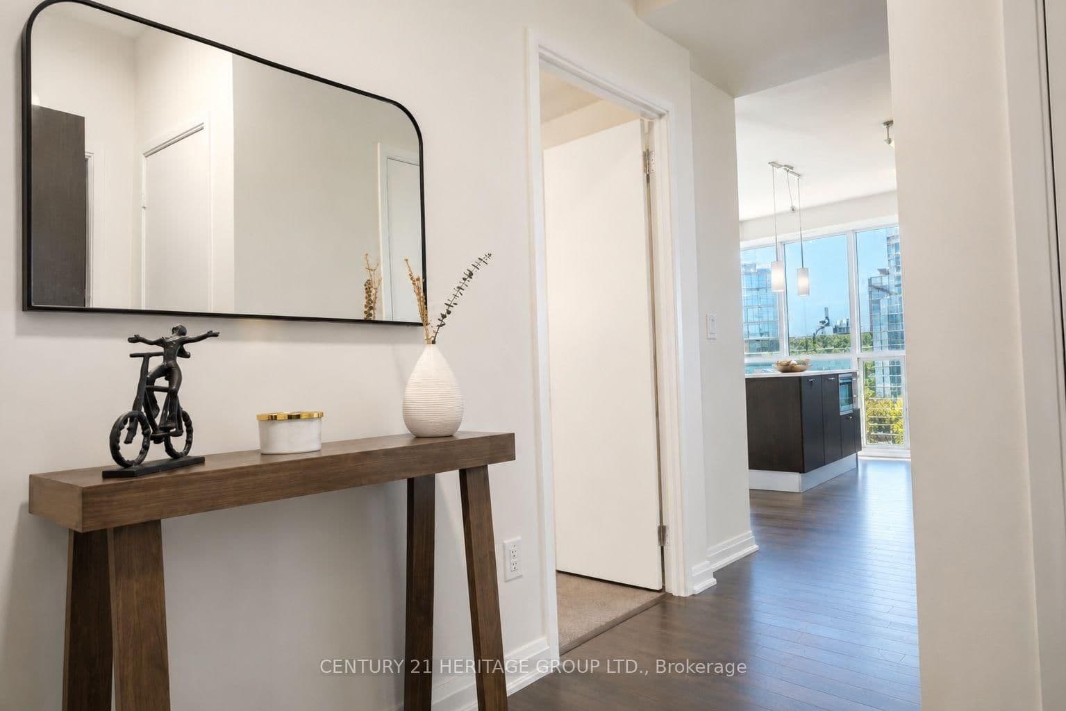 11 Bogert Avenue NE, Unit 708 thumbnail 3
