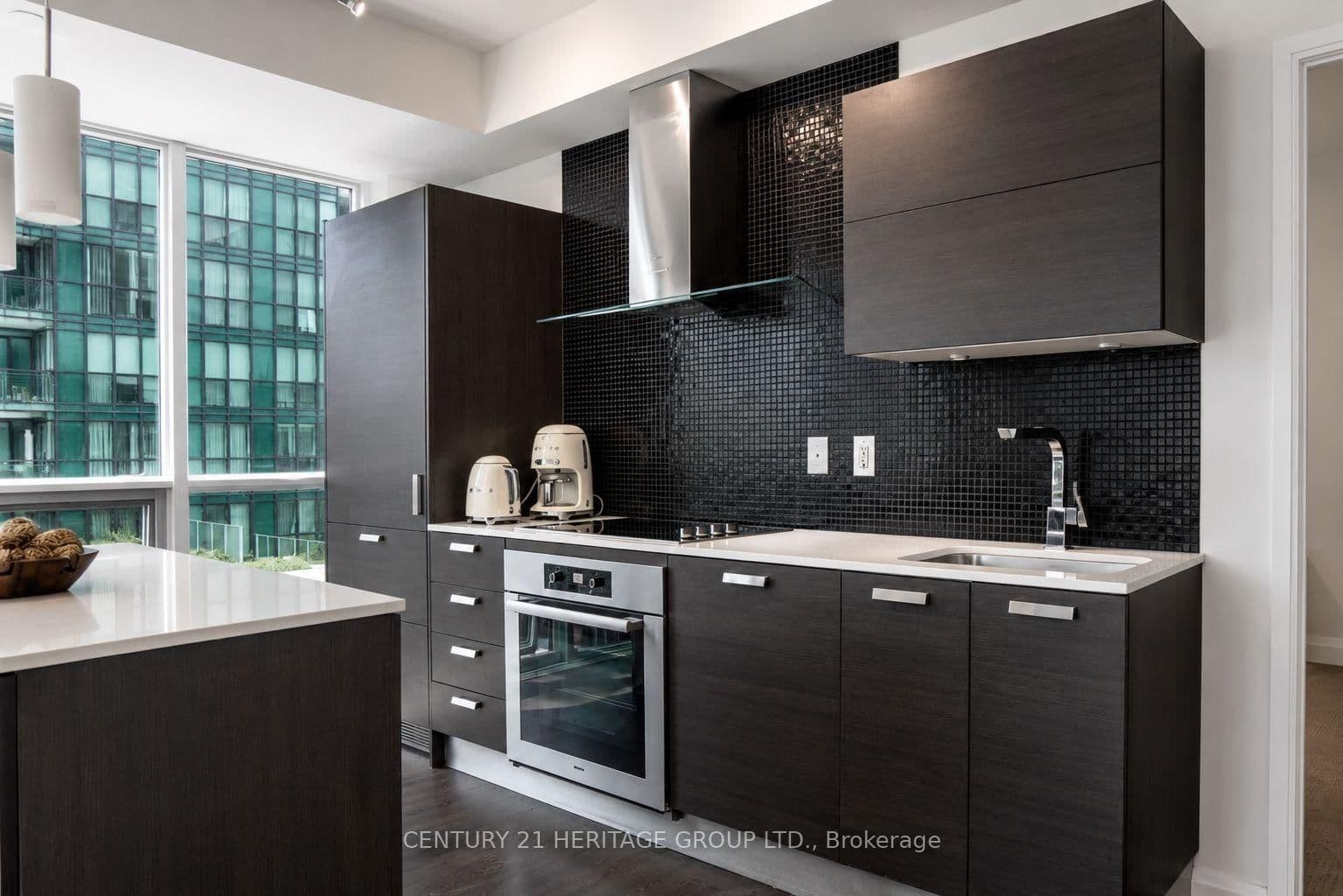 11 Bogert Avenue NE, Unit 708 thumbnail 8