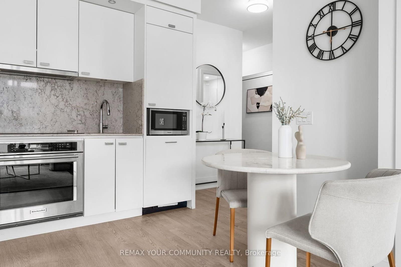 470 Front Street, Unit 2015 thumbnail 17