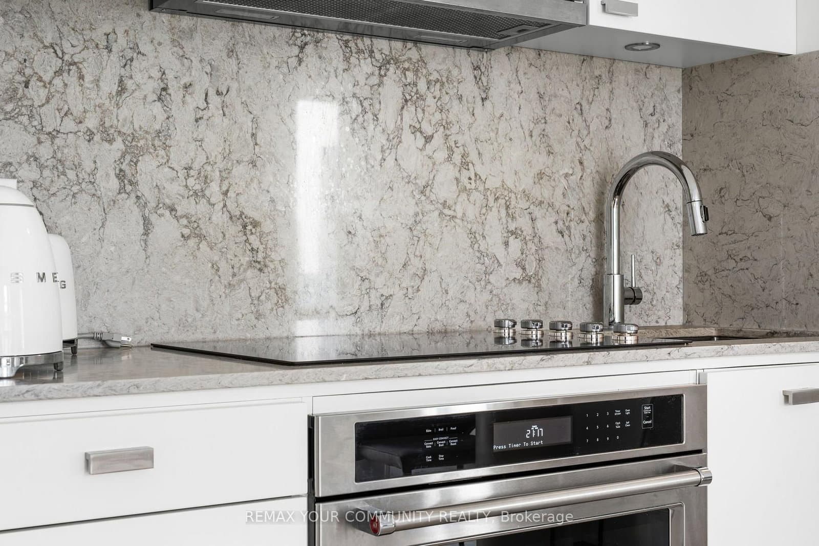 470 Front Street, Unit 2015 thumbnail 18