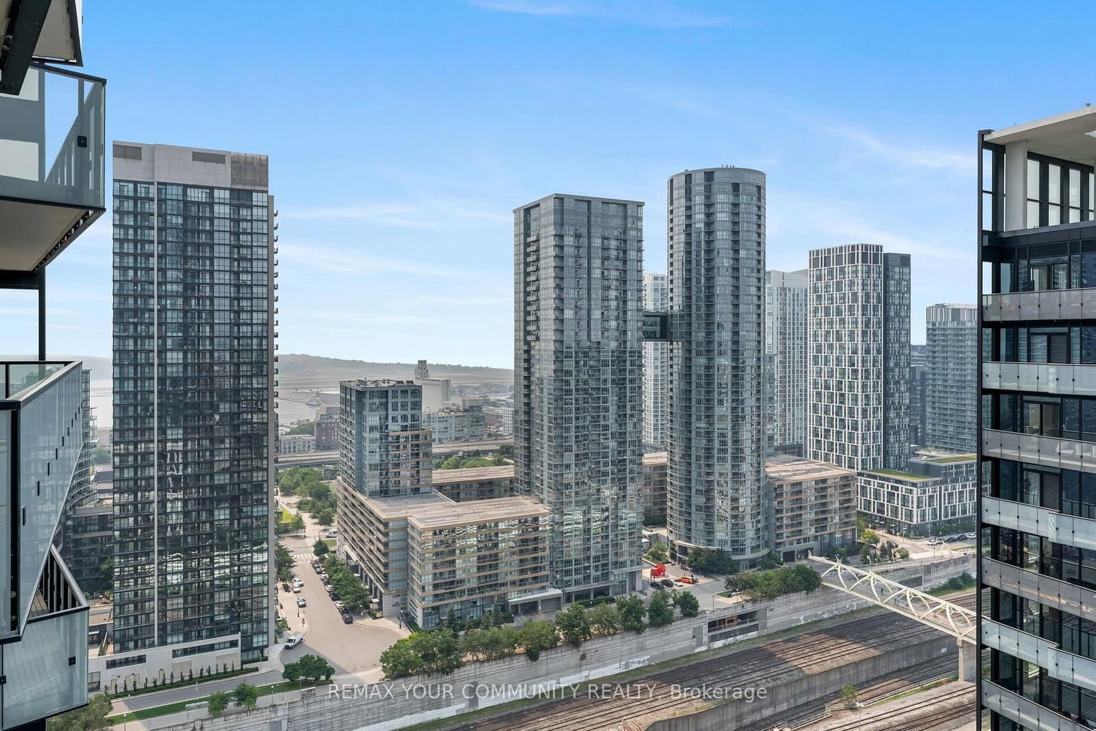 470 Front Street, Unit 2015 thumbnail 29