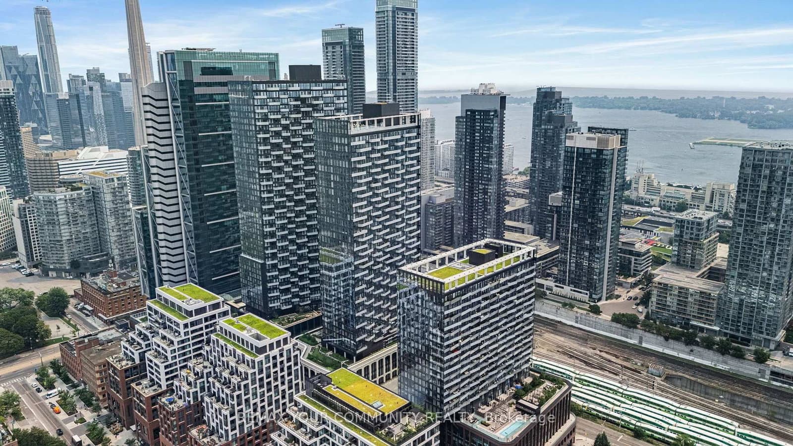 470 Front Street, Unit 2015 thumbnail 36