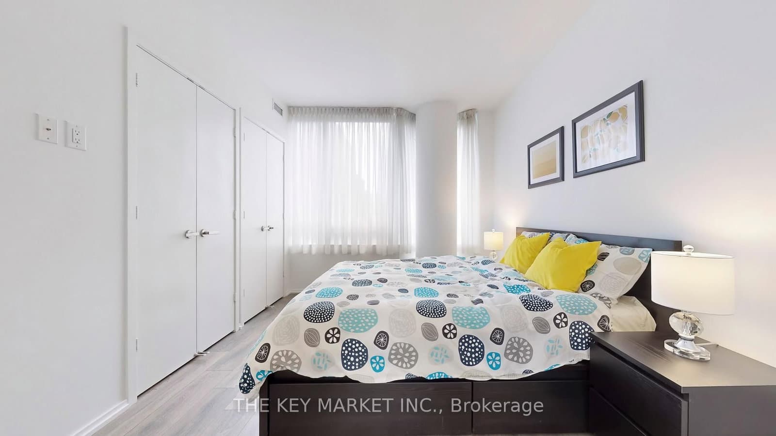 45 Charles Street E, Unit 511 thumbnail 24