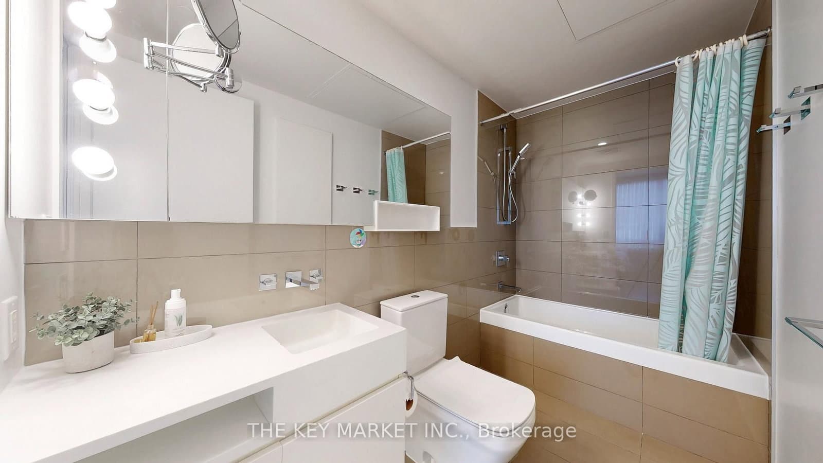 45 Charles Street E, Unit 511 thumbnail 25