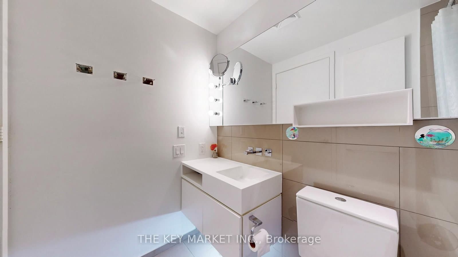 45 Charles Street E, Unit 511 thumbnail 37