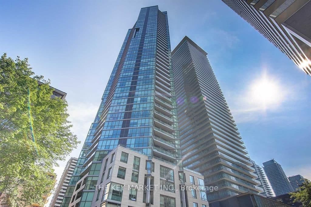 45 Charles Street E, Unit 511 thumbnail 5