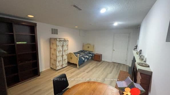 38 Marcelline Crescent thumbnail 5