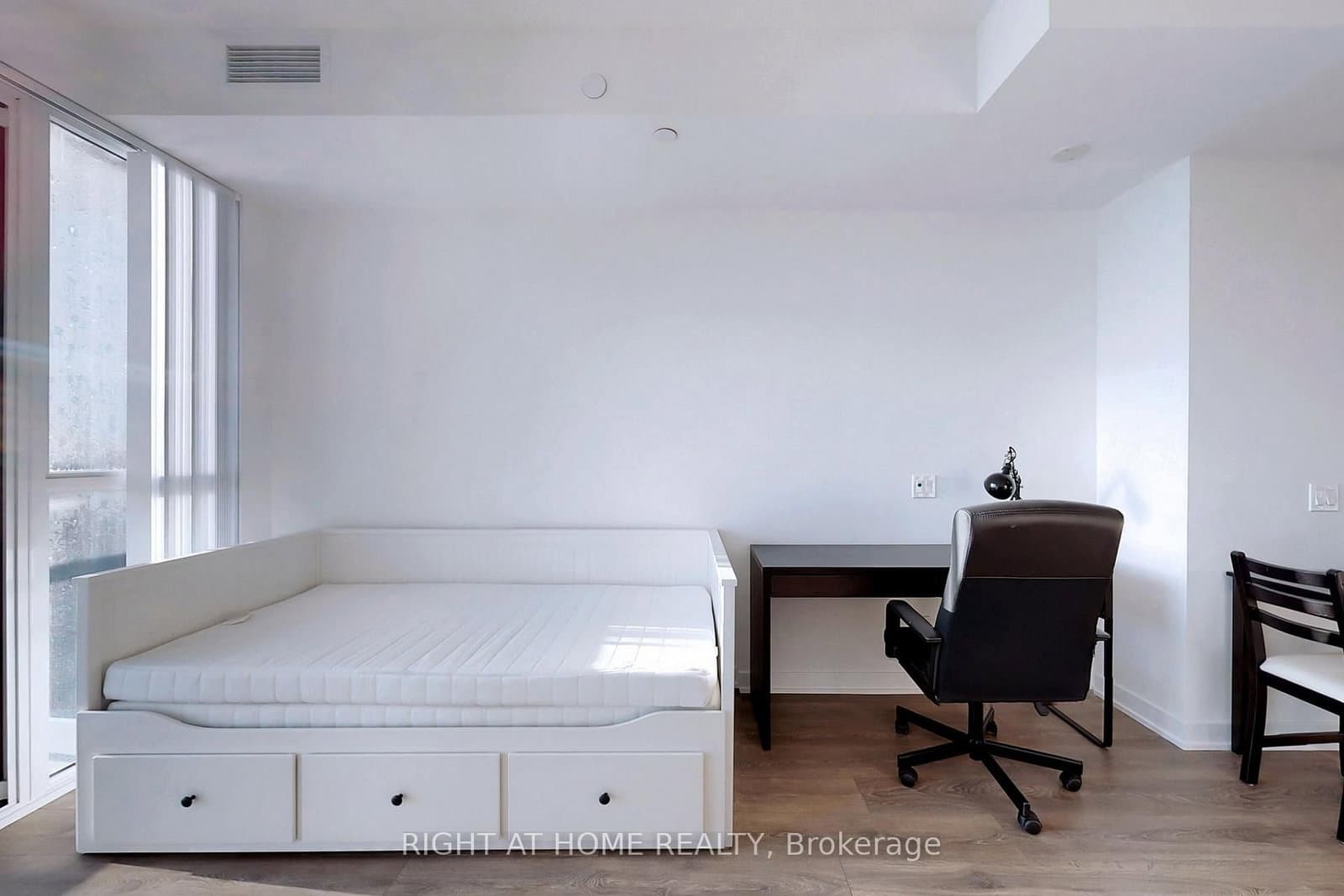 87 Peter Street, Unit 3505 thumbnail 9