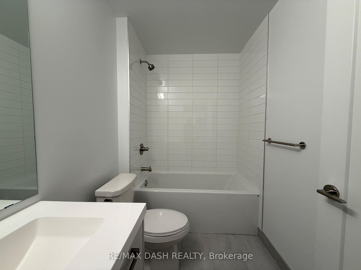 20 Soudan Avenue, Unit 1906 thumbnail 10