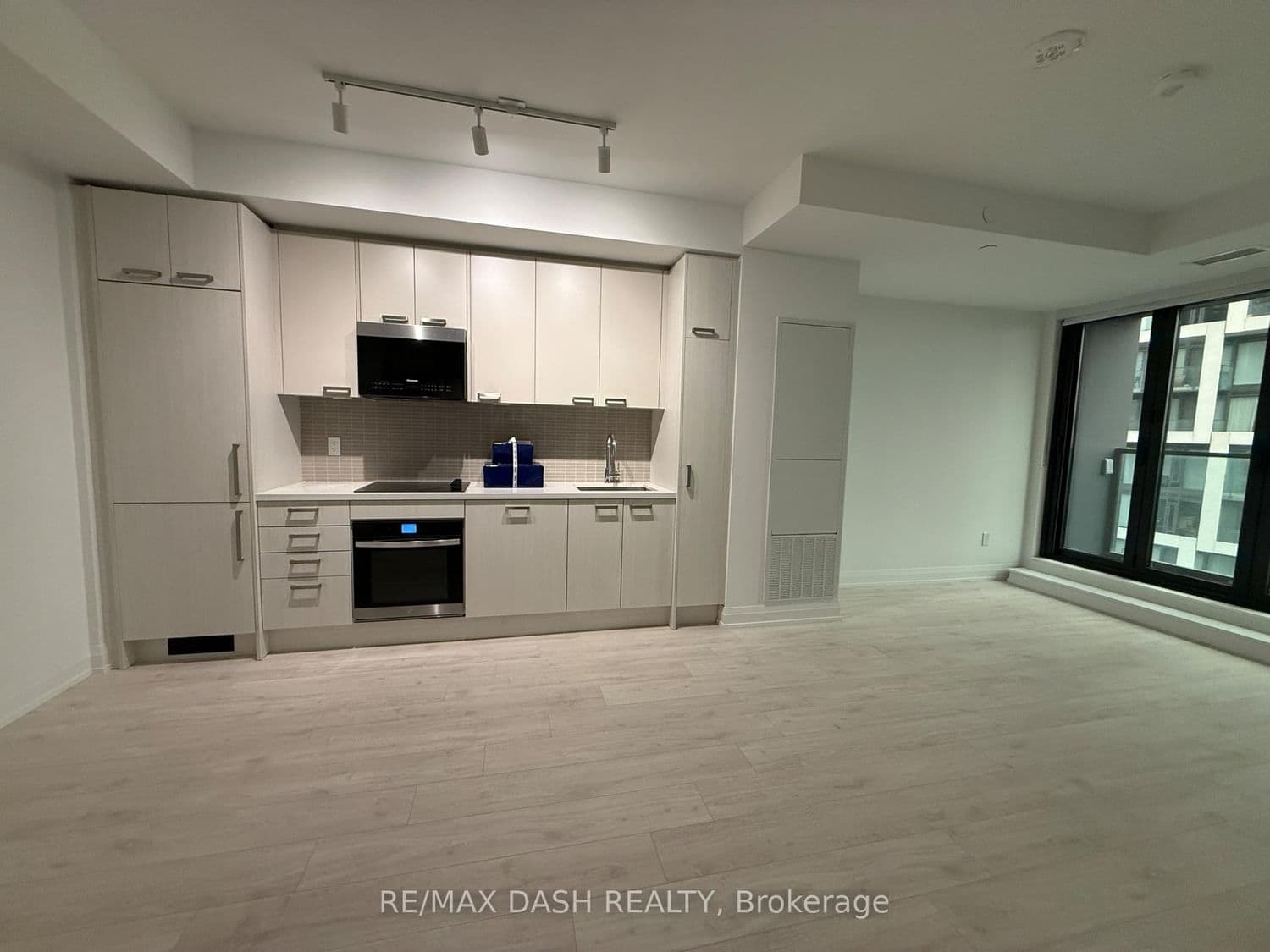 20 Soudan Avenue, Unit 1906 thumbnail 11