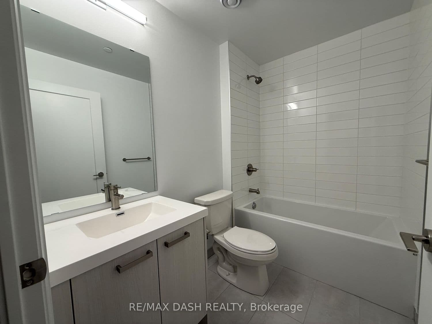 20 Soudan Avenue, Unit 1906 thumbnail 8