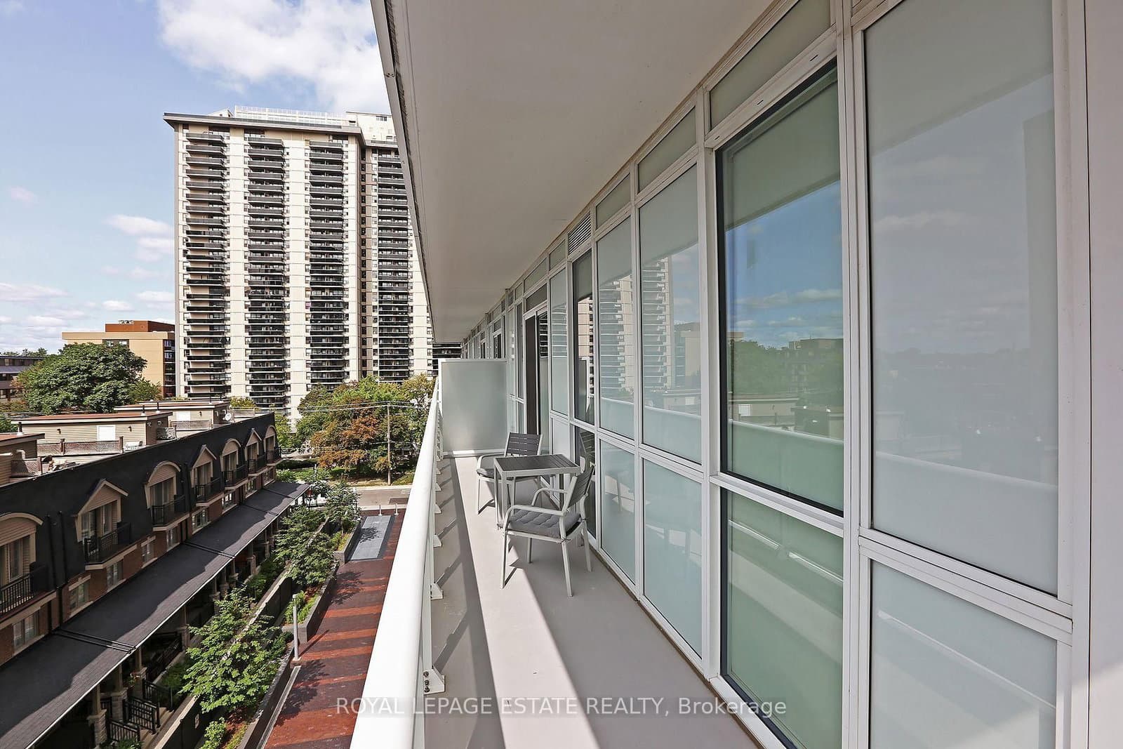 101 Erskine Avenue, Unit 510 thumbnail 24