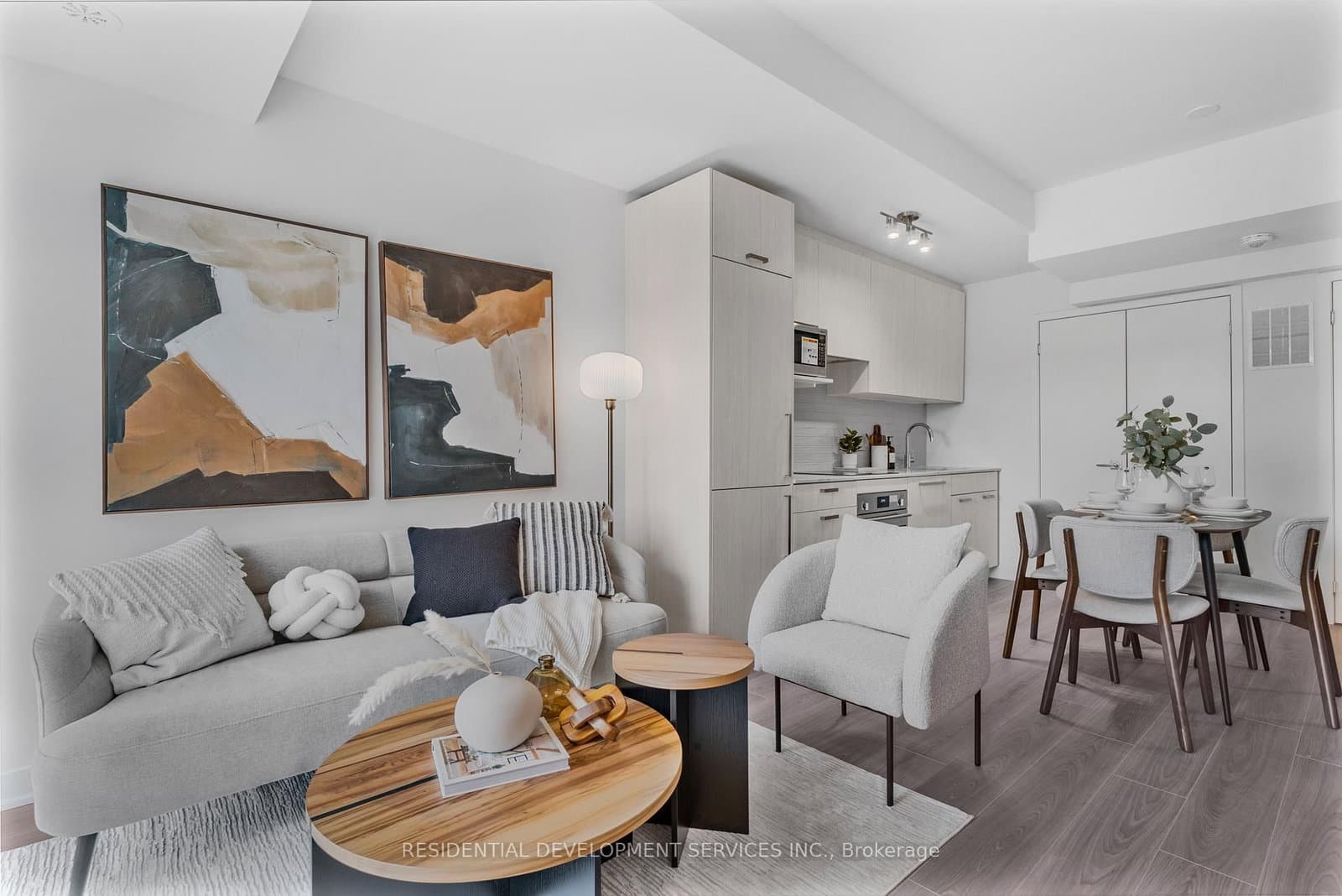 69 Curlew Drive, Unit 137 thumbnail 3