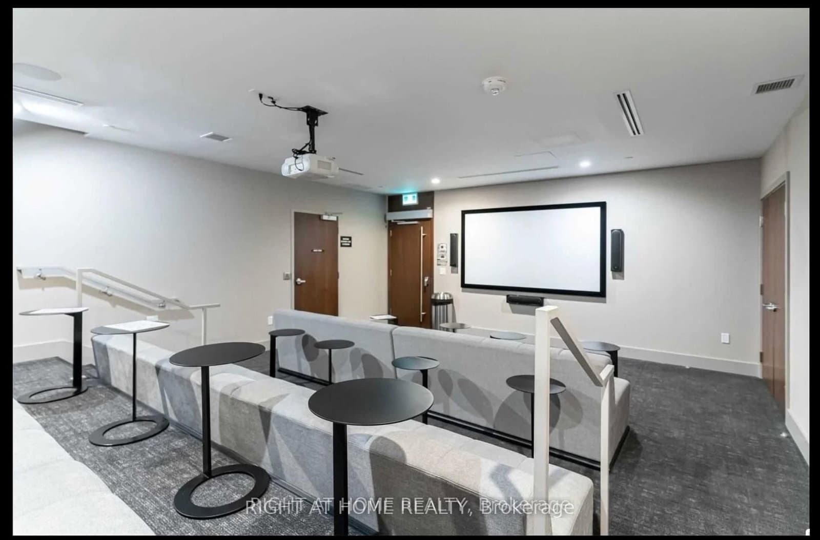 38 Iannuzzi Street, Unit Uph02 thumbnail 23