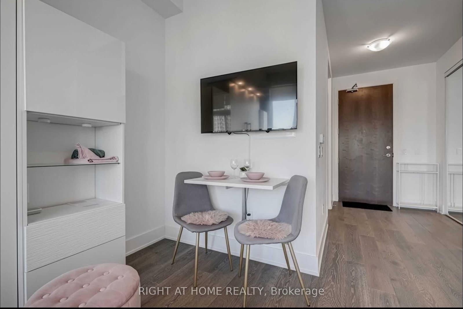 38 Iannuzzi Street, Unit Uph02 thumbnail 9