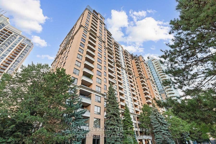 18 Sommerset Way, Unit 1111 - Image 1