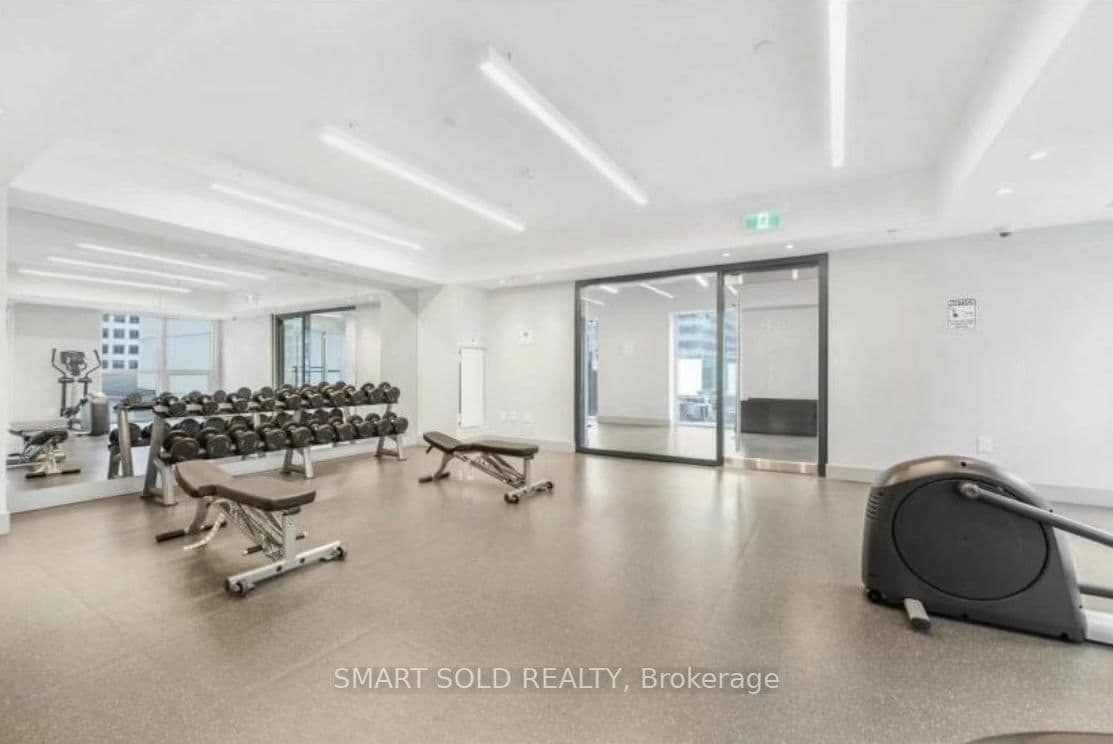 99 John Street, Unit 2303 thumbnail 12