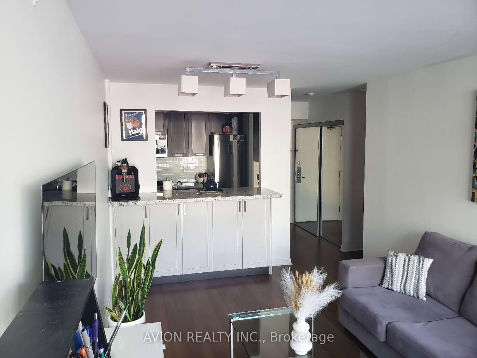 5 Rosehill Avenue, Unit 515 thumbnail 3
