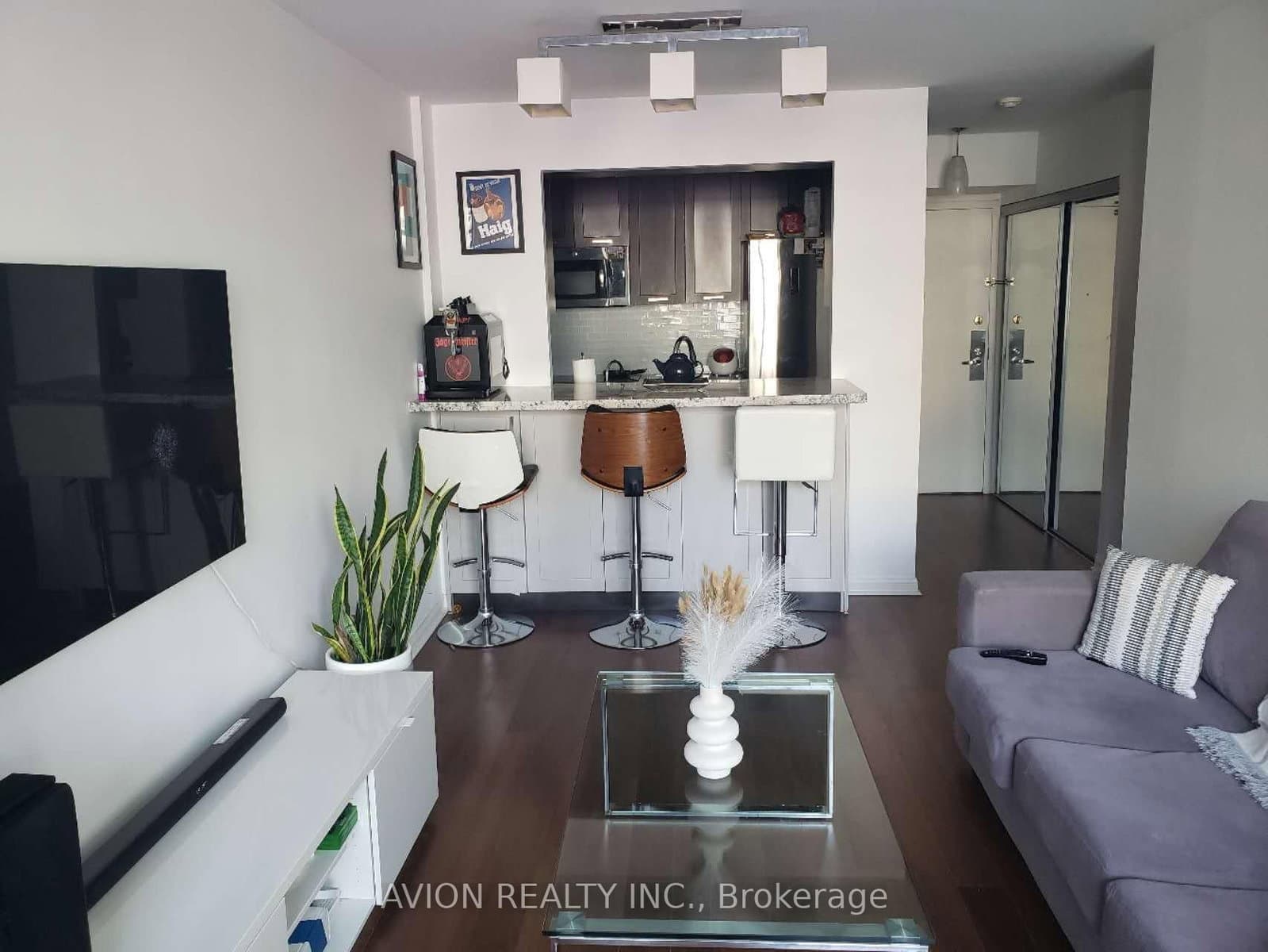 5 Rosehill Avenue, Unit 515 thumbnail 4