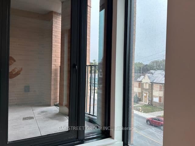 1720 Bayview Avenue, Unit 225 thumbnail 11