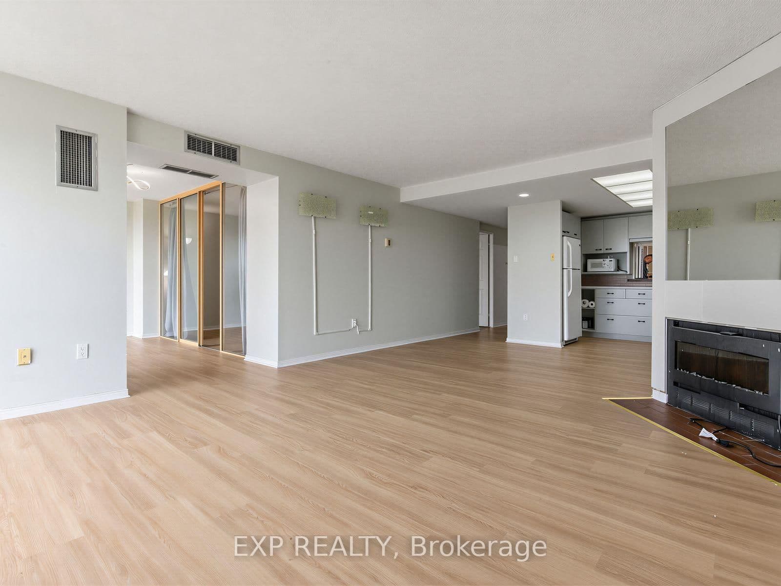 131 Beecroft Road, Unit 1902 thumbnail 25
