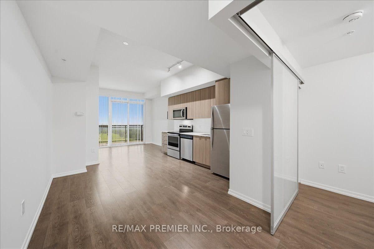 3237 Bayview Avenue, Unit 1306 thumbnail 7