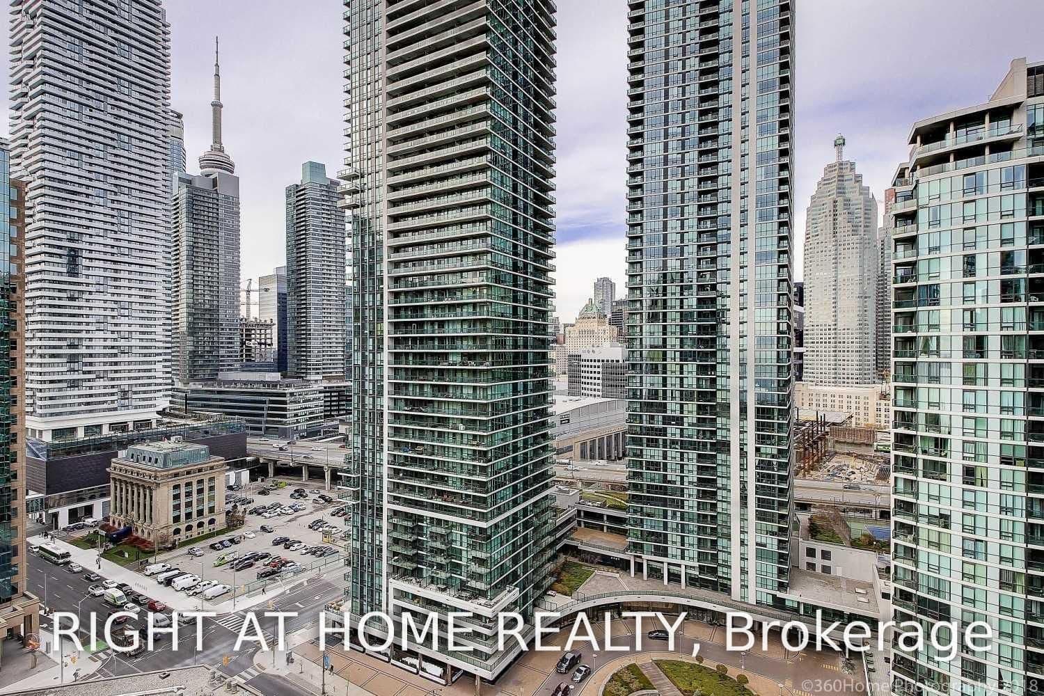 10 Queens Quay W, Unit 1712 thumbnail 15